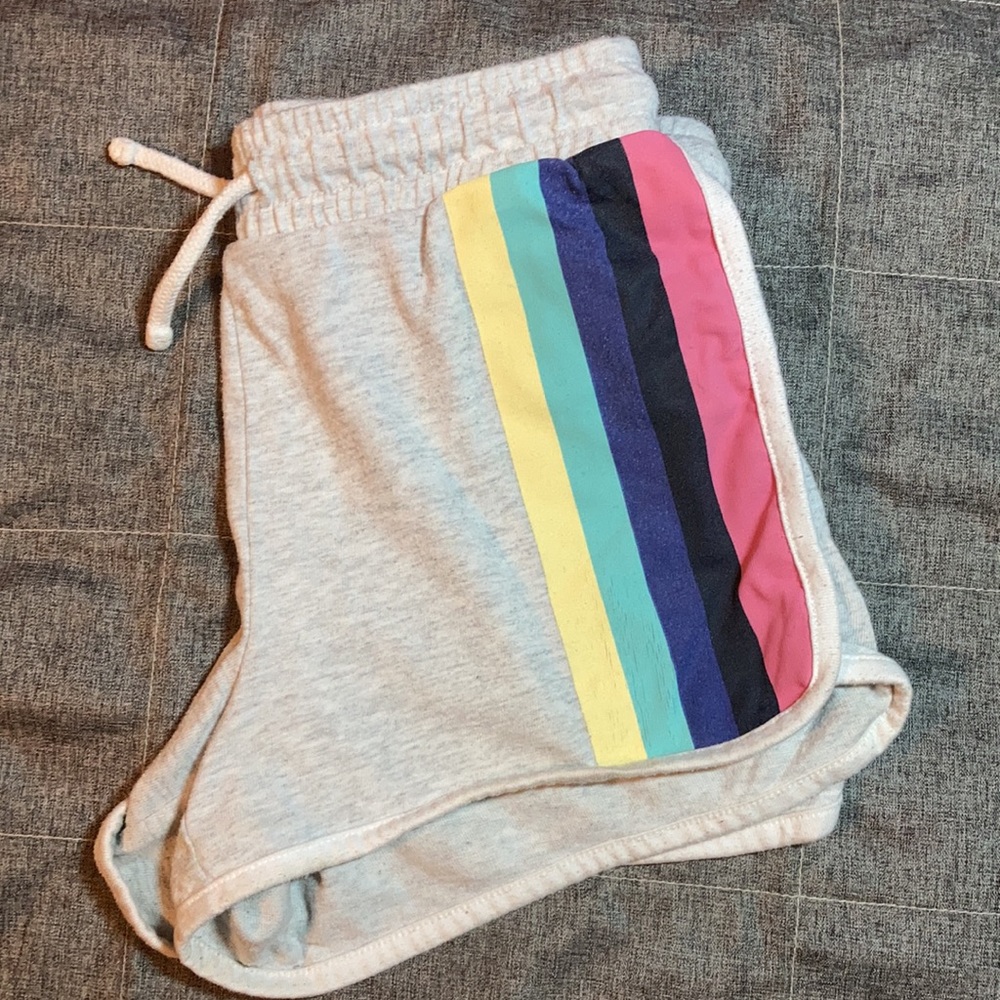 Old Navy Athletic shorts grey size 10-12‎ L (Girls) - Picture 2 of 3